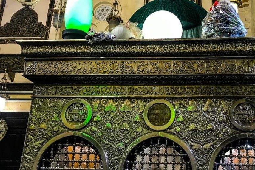 اليوم.. فتح المقامات والأضرحة بالمساجد في غير أوقات الصلاة