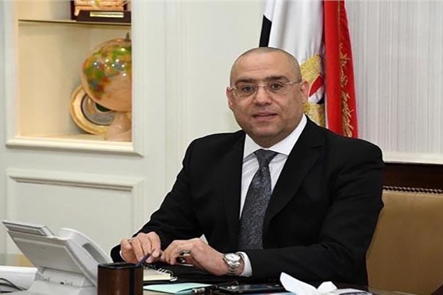 وزير الإسكان يُصدر 5 قرارات لإزالة مخالفات البناء بقرى الساحل الشمالي الغربي