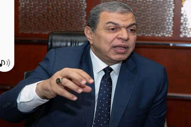 القوى العاملة: بدء صرف منحة عيدا العمال والفطر لـ 3285 عاملاً في الأقصر