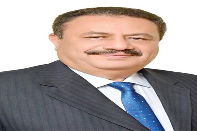 عبد القادر: تشكيل لجنة مشتركة مع نقابة المهن السينمائية لحل المشكلات الضريبية
