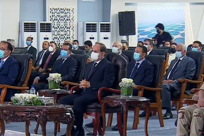شاهد .. السيسي: مشروع مستقبل مصر كان يحتاج بنية أساسية قوية وشبكة كهرباء