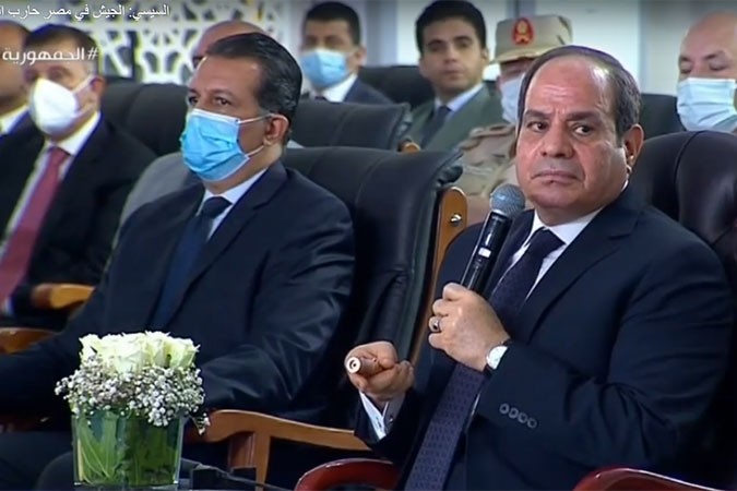شاهد .. السيسي: الجيش محاربش الإرهاب بس لا دا حارب التخلف