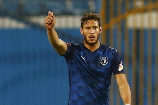 هل يرحل عن بيراميدز؟.. تفاصيل مفاوضات الزمالك مع رمضان صبحي