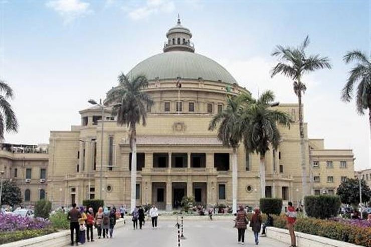 حقيقة استبعاد عدد من الطلاب المصريين من دخول كلية طب قصر العيني