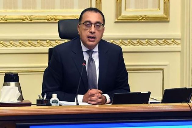 رئيس الوزراء يصل أبو ظبى لإطلاق مبادرة الشراكة الصناعية بين مصر والإمارات والأردن
