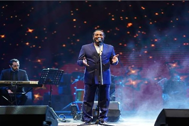 علي الحجار يحيي حفلا غنائيا بمركز المنارة