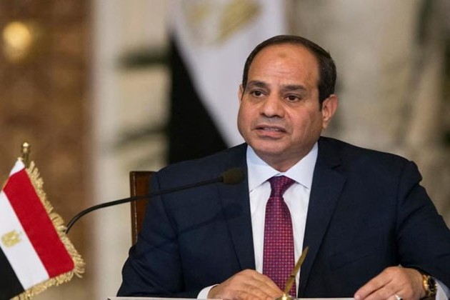 السيسي: نرحب باستئناف بولندا رحلات الطيران إلى مصر