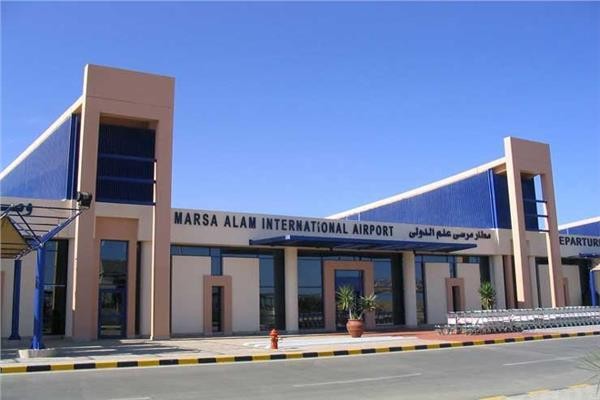 مطار مرسى علم الدولي يستقبل 105 رحلات طيران دولية أسبوعيًا