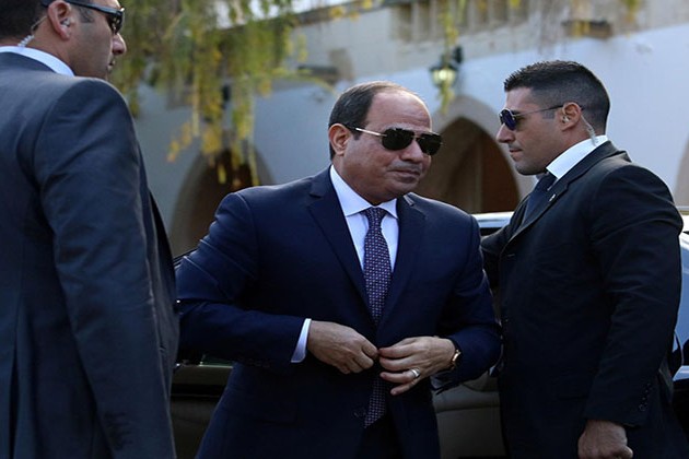 السيسي يصل مقر فعاليات المؤتمر الأفريقي الطبي الأول