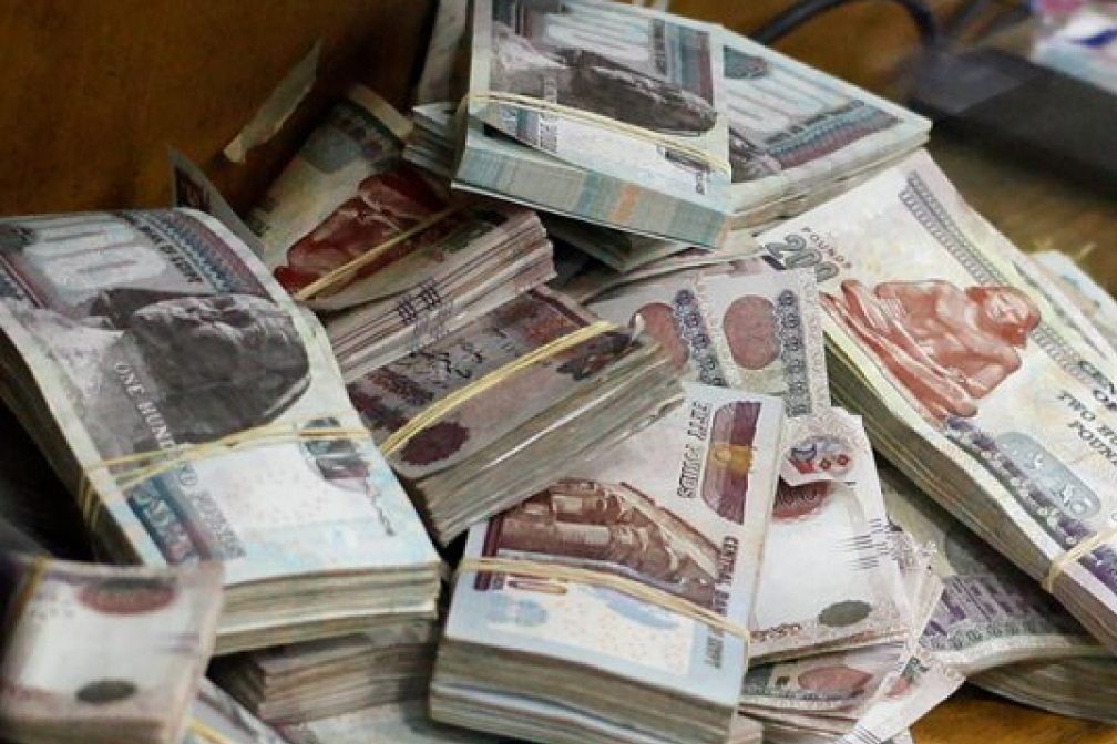 مستريح سوهاج يستولي على أموال المواطنين بخدعة الاستثمار العقاري