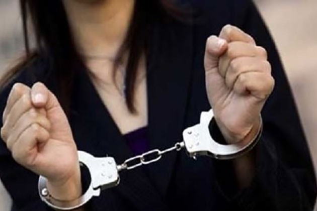 محاكمة سيدة بتهمة سرقة الشقق السكنية فى منطقة قصر النيل