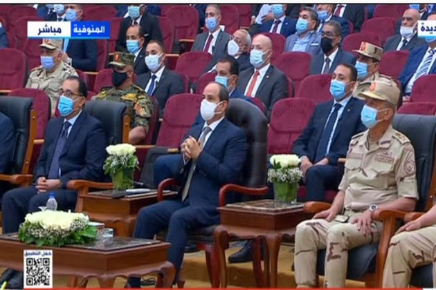 شاهد .. السيسي : المواطن في مصر يدفع أقل من 50 % من التكلفة الفعلية للوقود