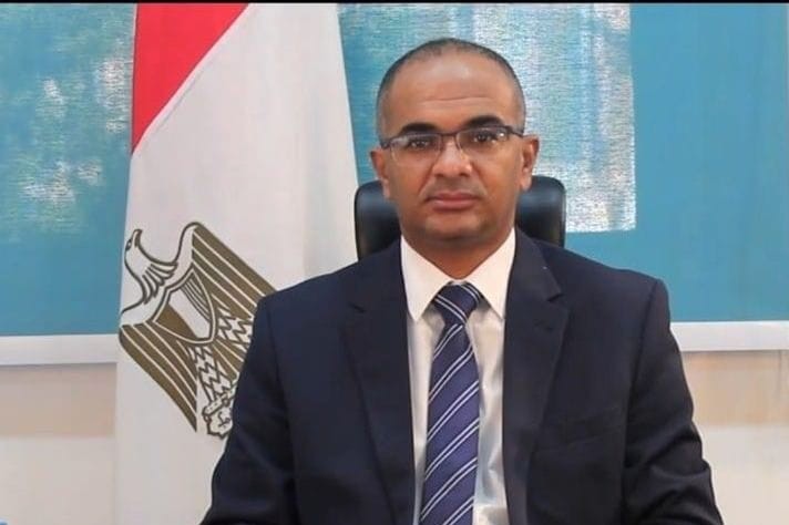 نائب وزير الإسكان يناقش موقف المشروعات المشتركة مع البنك الأوروبي لإعادة الإعمار