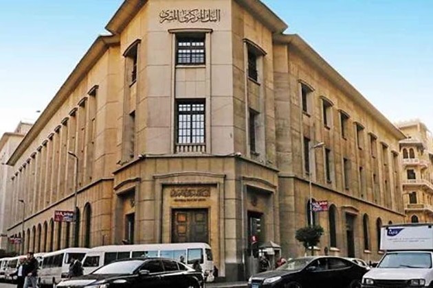 المركزي: ارتفاع أرصدة البنوك في الخارج لـ289.25 مليار جنيه مارس الماضي