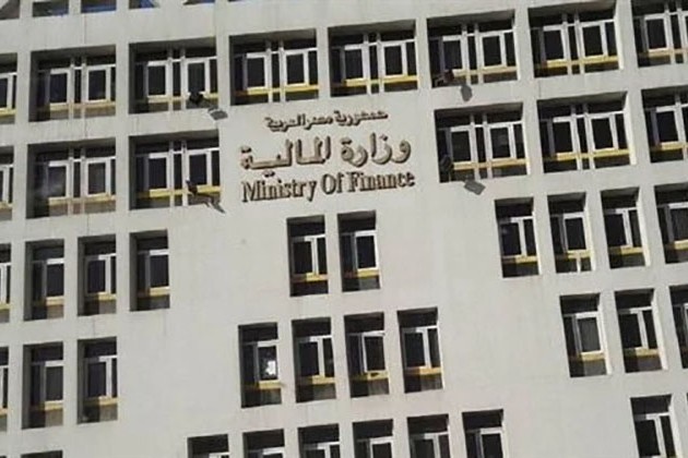 الحكومة تخفض اقتراضها من البنوك بمقدار 2 مليار جنيه خلال الأسبوع الجاري