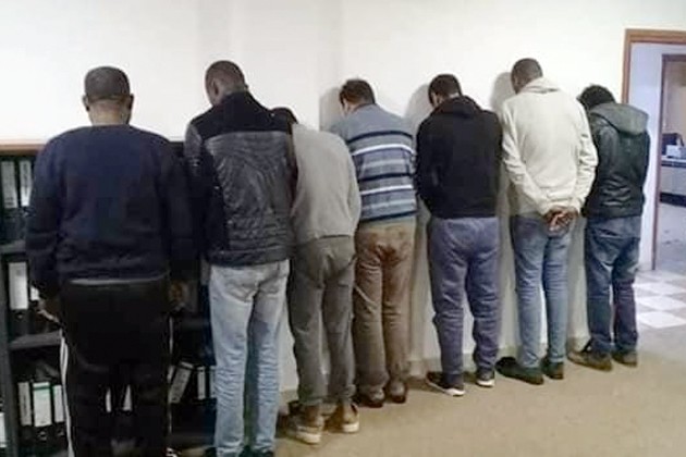 تفاصيل سقوط 9 بلطجية لفرضهم إتاوات على قائدي السيارات بالتجمع الخامس