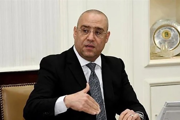 وزير الإسكان يوجه بالعمل 24 ساعة لسرعة تنفيذ الحدائق المركزية بالعاصمة الإدارية