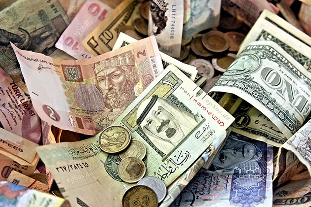 أسعار العملات العربية والأجنبية امام الجنيه اليوم
