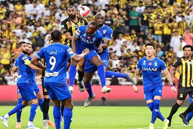 ننشر مواعيد مباريات اليوم الخميس بمختلف ملاعب العالم