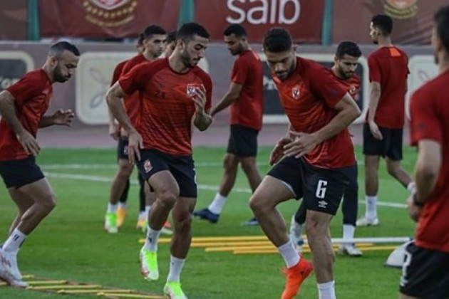 محمد عبد المنعم يعود للتدريبات الجماعية قبل مباراة الأهلي وبيراميدز