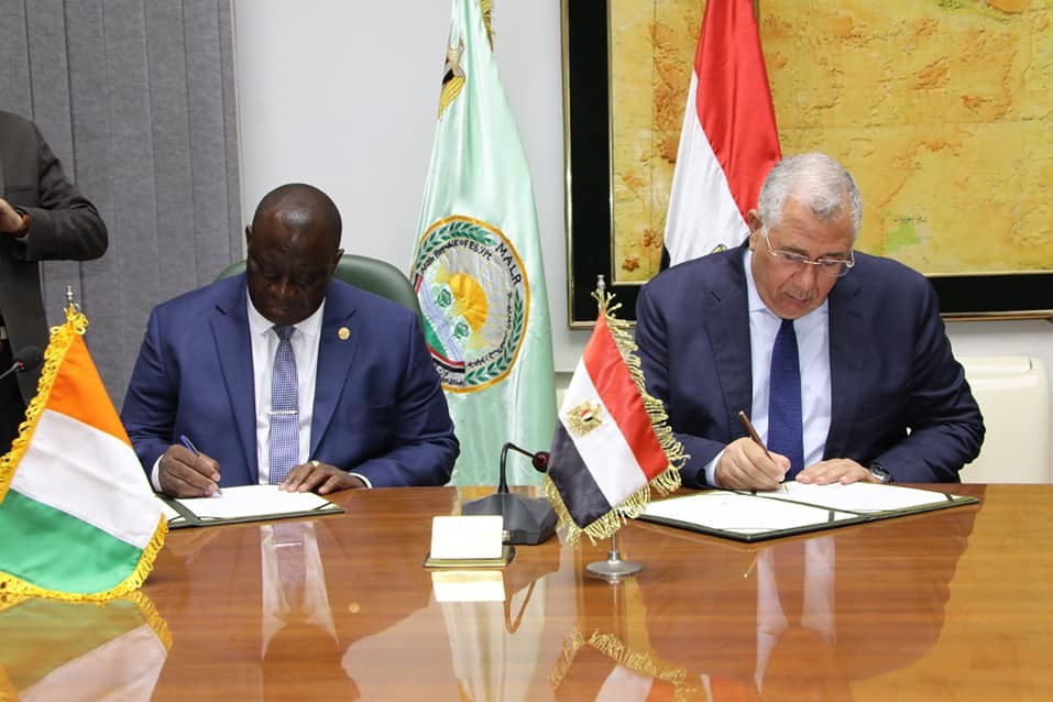 وزير الزراعة ونظيره الإيفواري يبحثان سبل تعزيز التعاون المشترك بين البلدين
