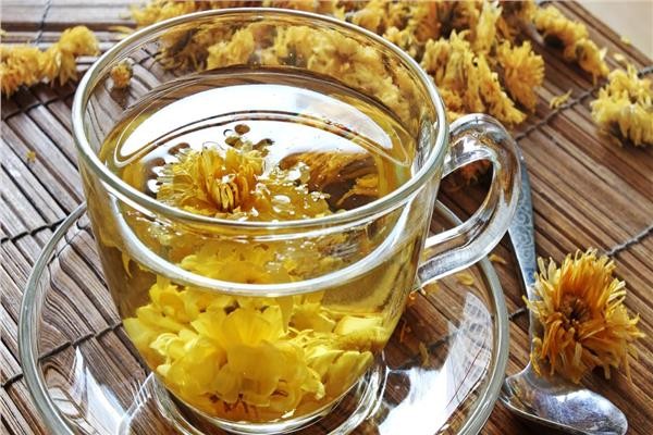 للحفاظ على صحة المناعة.. إليك أهم فوائد شاي «الأقحوان»