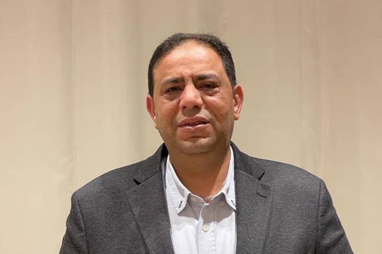 عضو جمعية رجال الأعمال : تثبيت اسعار الفائدة يحرك عجلة الاستثمار بالسوق المصرى