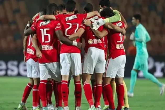 الأهلي يستعد لمواجهة سموحة