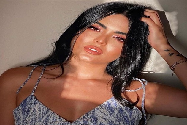 أسماء جلال تكشف رأيها في عمليات التجميل والحب من أول نظرة