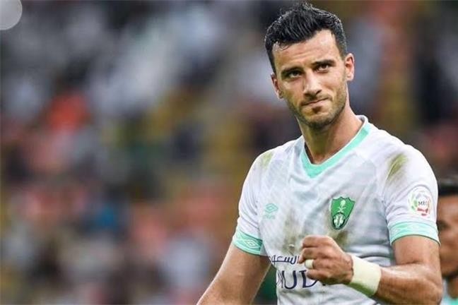 أبرزهم الأهلي والزمالك.. 5 خيارات أمام عمر السومة بعد هبوط ناديه السعودي