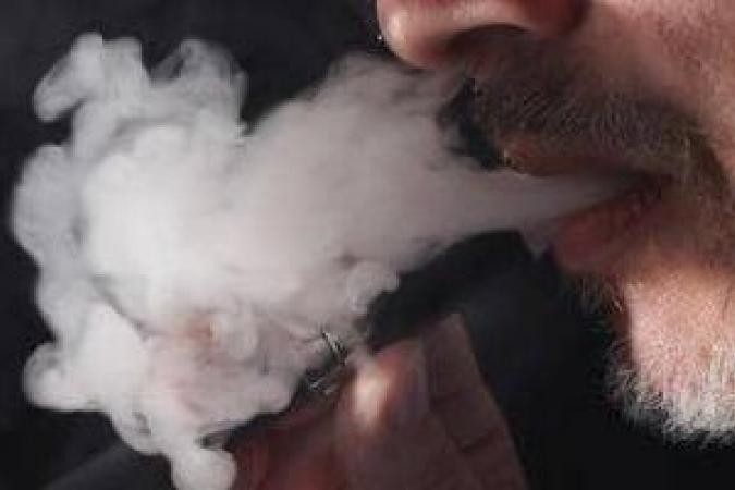مصلحة الضرائب تحذر من بيع منتجات التبغ والسجائر التقليدية والمسخنة والشيشة.. تعرف على السبب