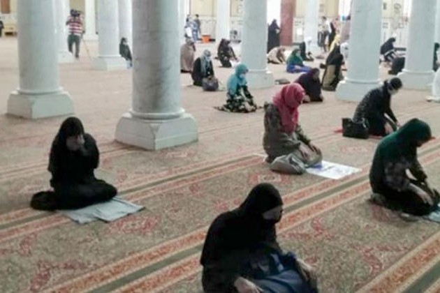 الأوقاف: تخصيص أماكن للسيدات والأطفال بساحات صلاة عيد الأضحى المبارك