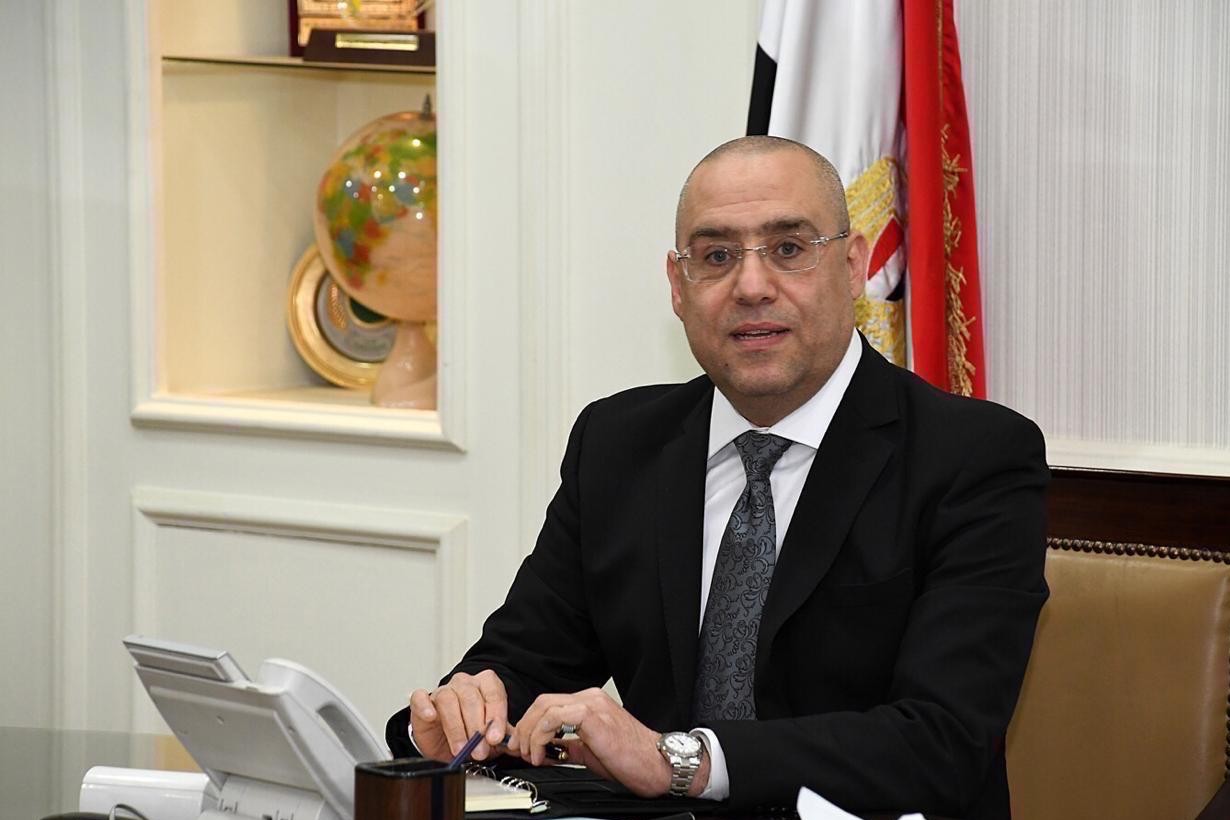 وزير الإسكان يعقد اجتماعا بمقر جهاز العاصمة الإدارية الجديدة