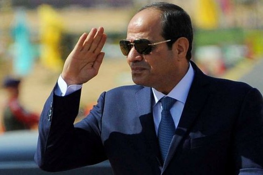 السيسى يوجه باستهداف خفض نسبة الدين للناتج المحلي وترشيد الإنفاق الحكومي