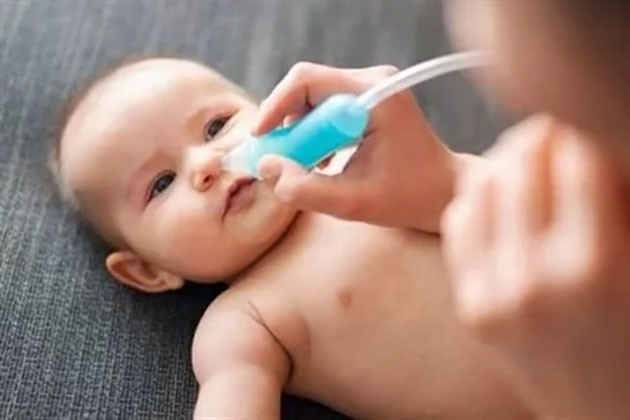 9 طرق لعلاج انسداد الأنف عند الأطفال في المنزل
