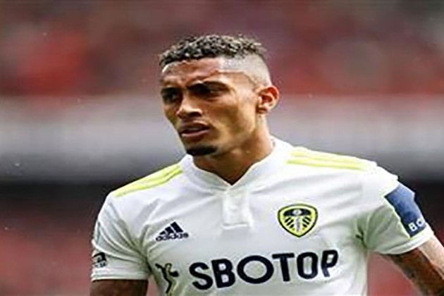 الكشف عن موعد وصول رافينيا إلى كتالونيا