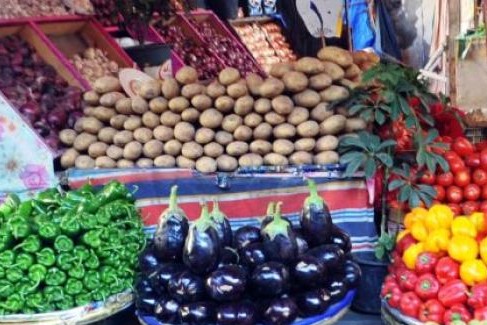 أسعار الخضروات والفاكهة بالأسواق اليوم الخميس
