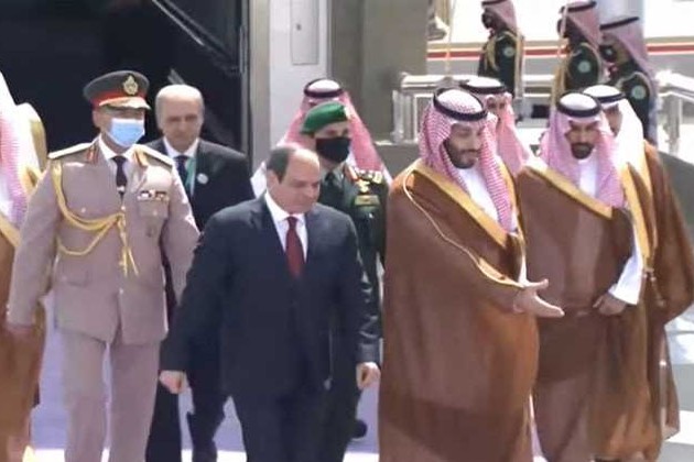بث مباشر.. السيسي يصل السعودية للمشاركة في قمة جدة