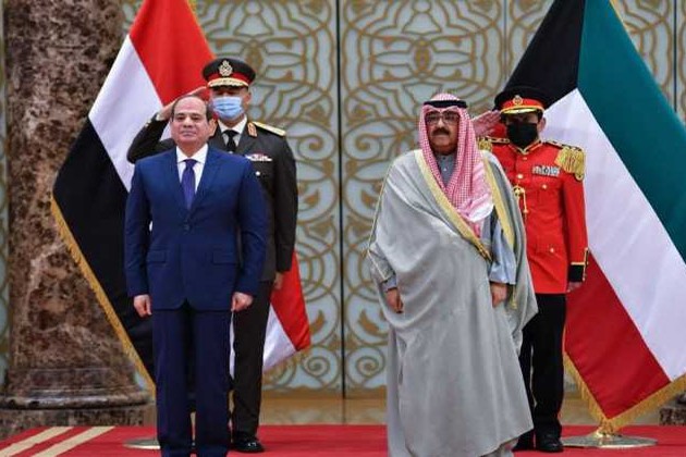 ولي عهد الكويت يهنئ السيسي بذكرى ثورة يوليو
