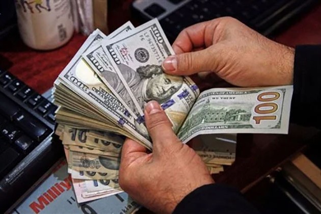 سعر الدولار في البنوك اليوم