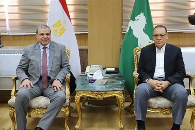 محافظ الشرقية يستقبل وزير القوى العاملة في بداية جولته للمحافظة