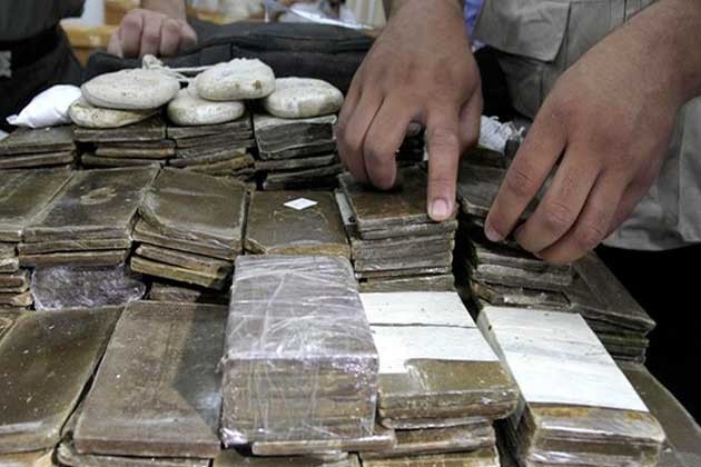 الداخلية تضبط 174 قضية مخدرات وتنفذ أكثر من 61 ألف حكم قضائي