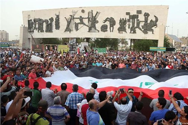 تجدد التظاهرات بمحيط المنطقة الخضراء وسط بغداد