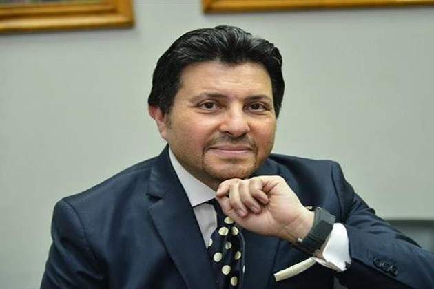 أحمد سعد يعلق على استقالة هاني شاكر من منصب نقيب الموسيقيين
