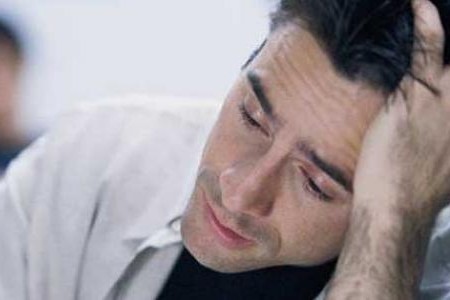 استشارى يكشف أعراض المرض النفسى أهمها الشعور بالتعب الشديد