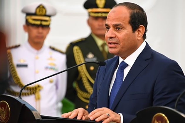 الرئيس السيسي يتفقد الكلية الحربية.. فجر اليوم