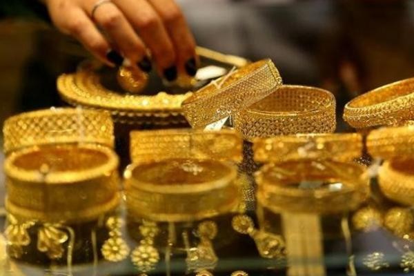 12 جنيها تراجعا في أسعار الذهب