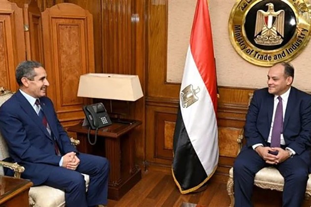 التجارة: حريصون على الارتقاء بالأنشطة الإنتاجية والصناعية بكل المحافظات