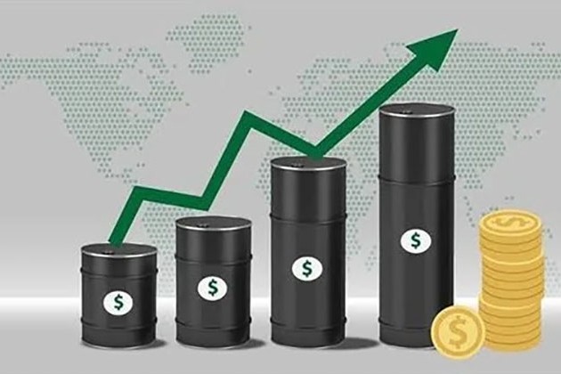 أسعار النفط تسجل خسائر أسبوعية بنحو 1.5%