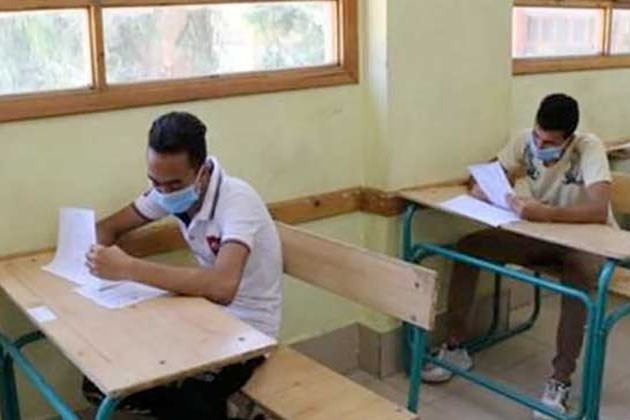 طلاب الثانوية العامة يؤدون امتحان اللغة الأجنبية الثانية اليوم